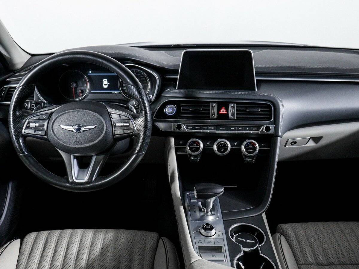 Б/У Генезис Г70 2018 года. Фото: #10