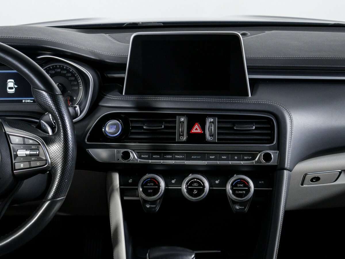 Б/У Генезис Г70 2018 года. Фото: #11