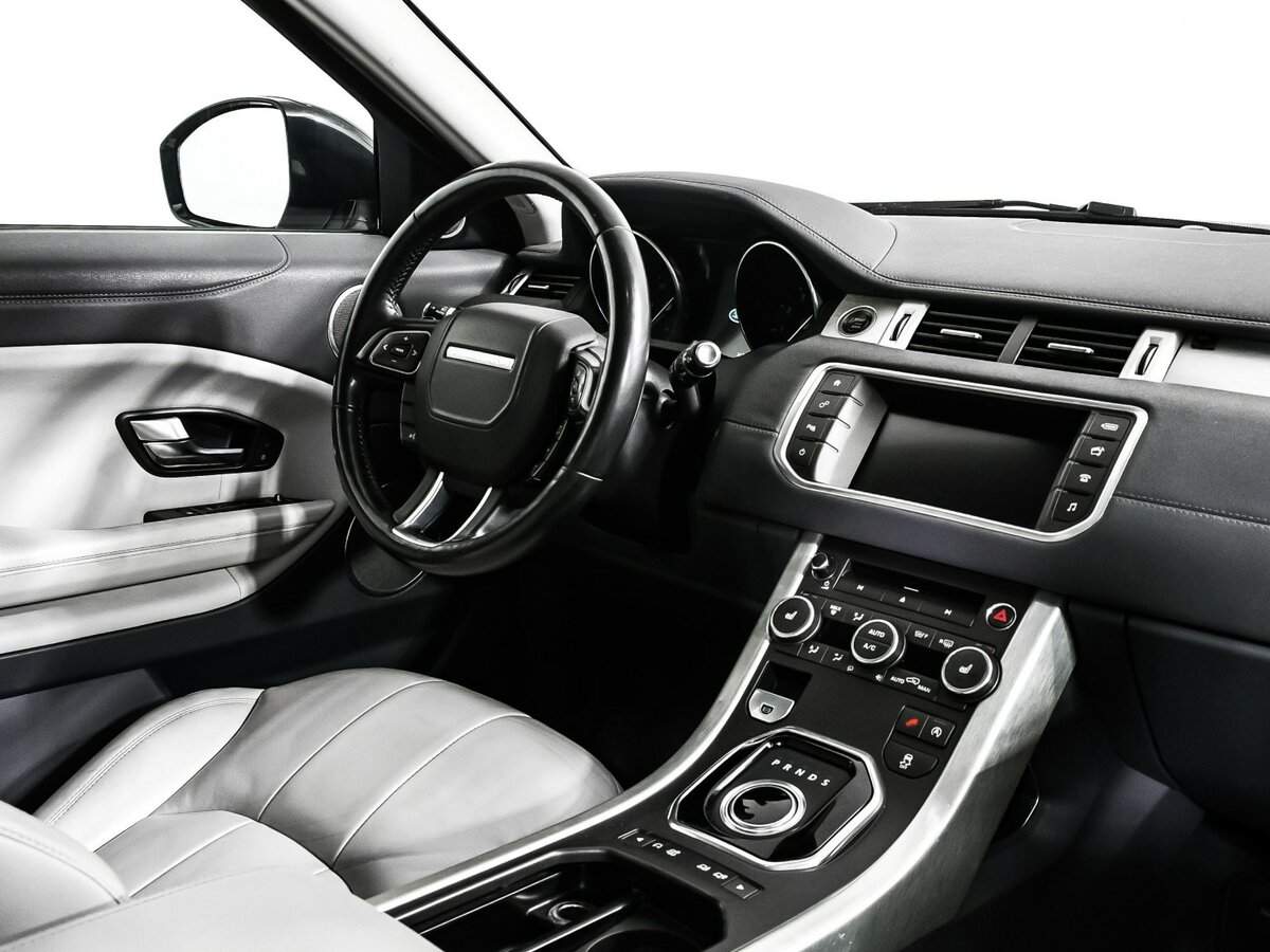 Б/У Лэнд Ровер Рэнж Ровер Эвок 2015 года. Фото: #8