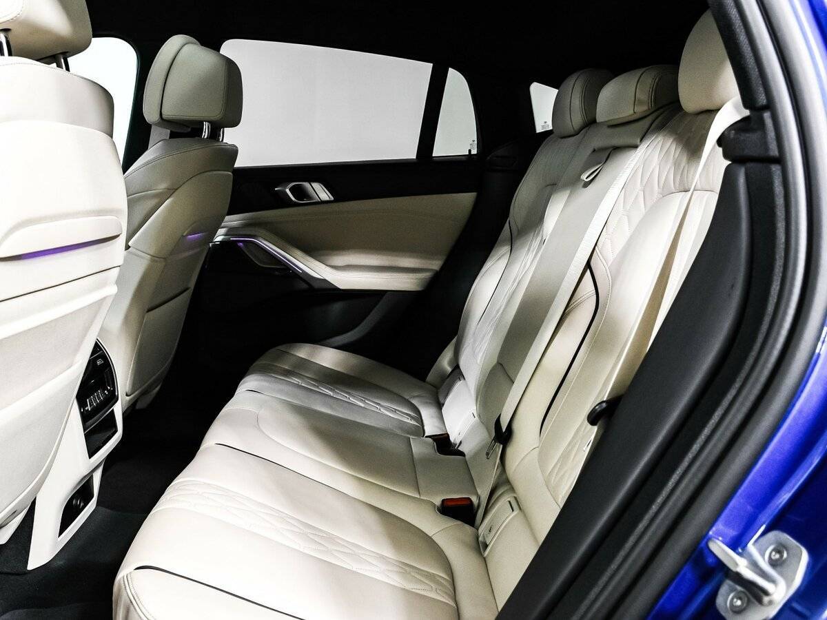 Б/У БМВ Икс6 2020 года. Фото: #11