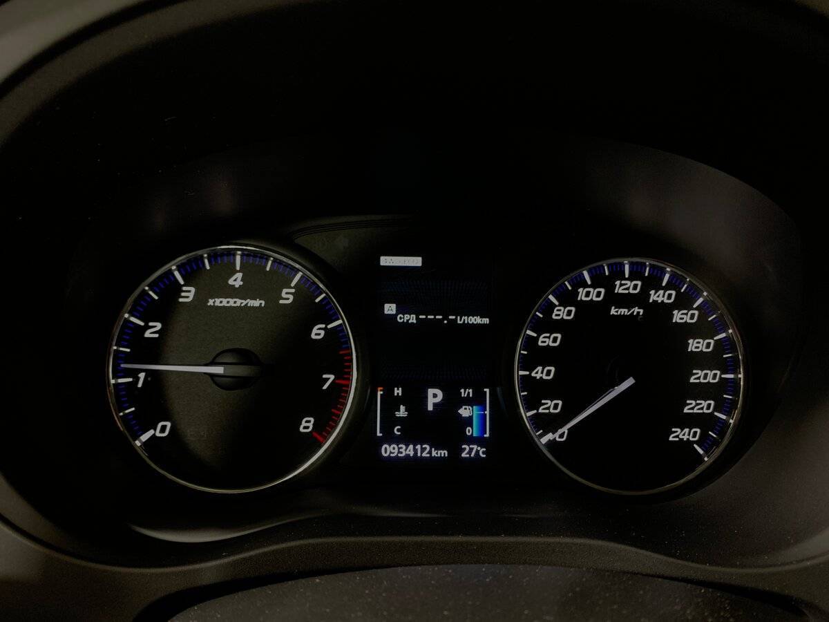 Б/У Митсубиши Оутлэндер 2020 года. Фото: #13