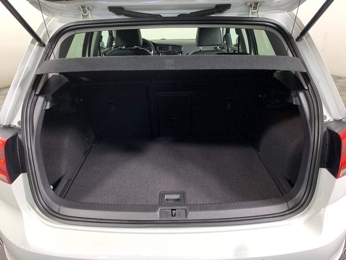 Б/У Фольксваген Гольф 2013 года. Фото: #19