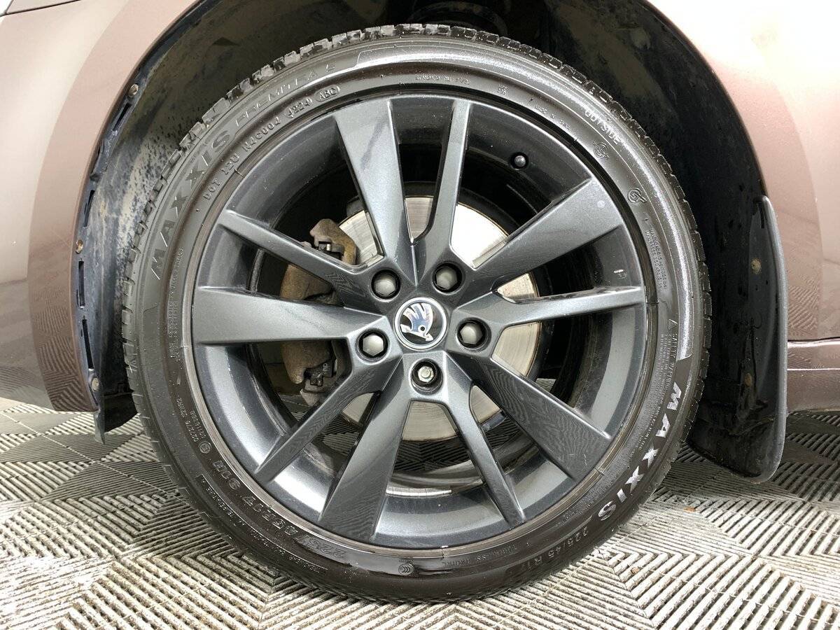 Б/У Шкода Октавия 2018 года. Фото: #9