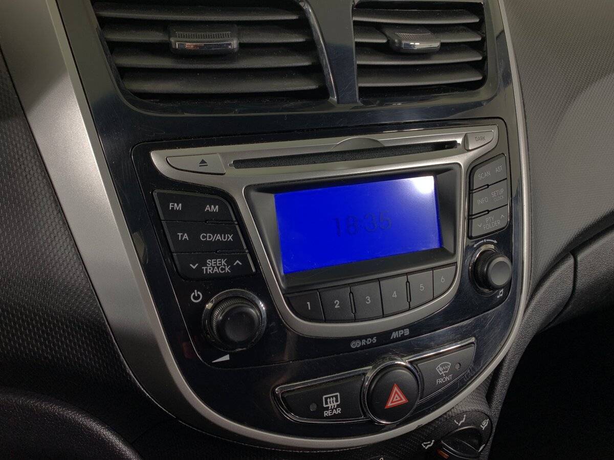 Б/У Хендай Солярис 2013 года. Фото: #14