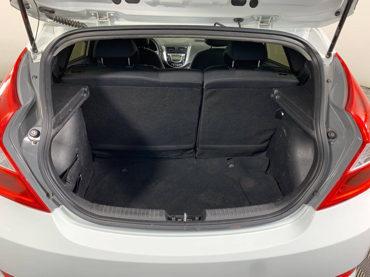 Б/У Хендай Солярис 2013 года. Фото: #18