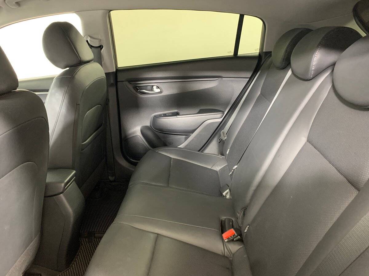 Б/У Киа Рио 2019 года. Фото: #17