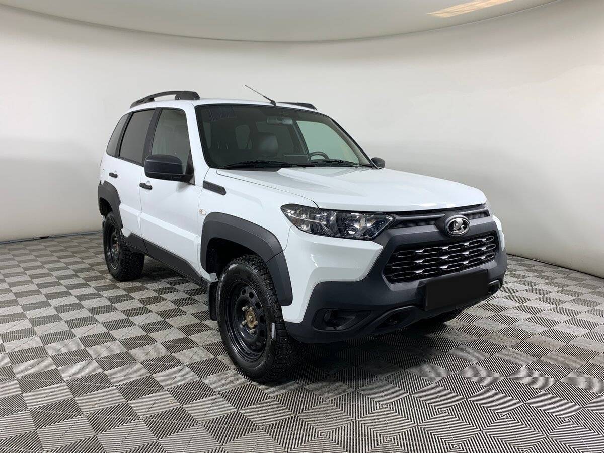 Б/У Лада (ВАЗ) Нива 2024 года. Фото: #2