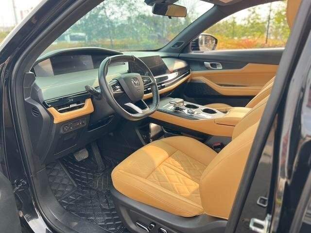 Б/У Чанган УНИ-К 2022 года. Фото: #8