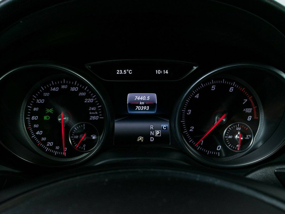 Б/У Мерседес-Бенц ГЛА 2019 года. Фото: #11