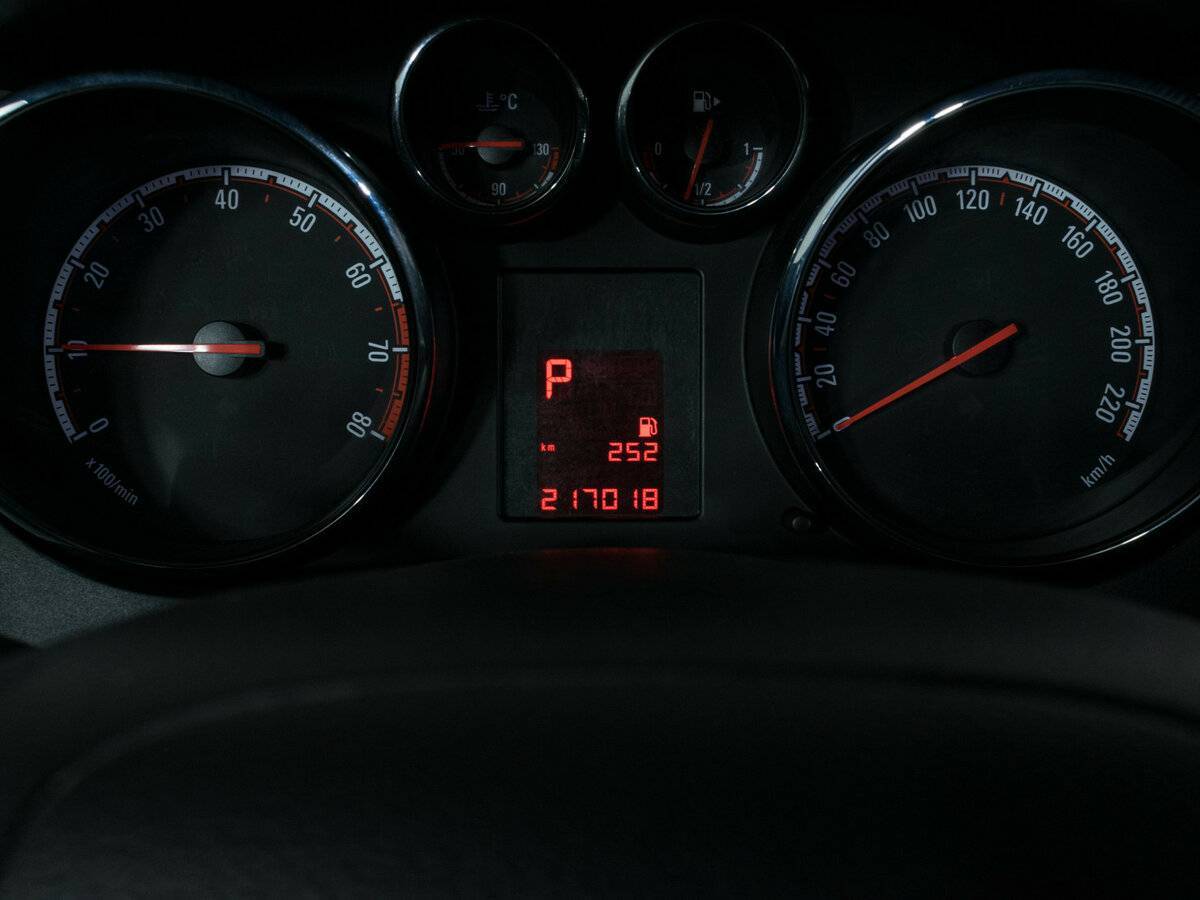 Б/У Опель Мерива 2013 года. Фото: #12