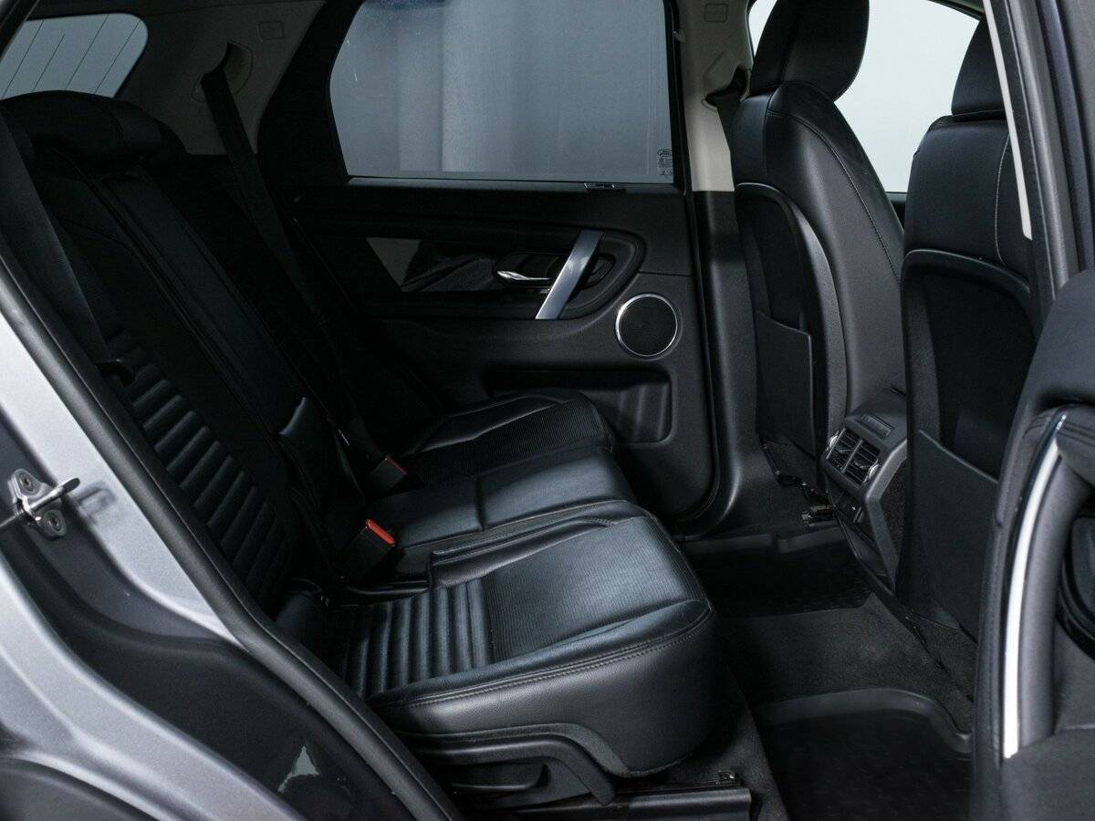 Б/У Лэнд Ровер Дискавери Спорт 2020 года. Фото: #12