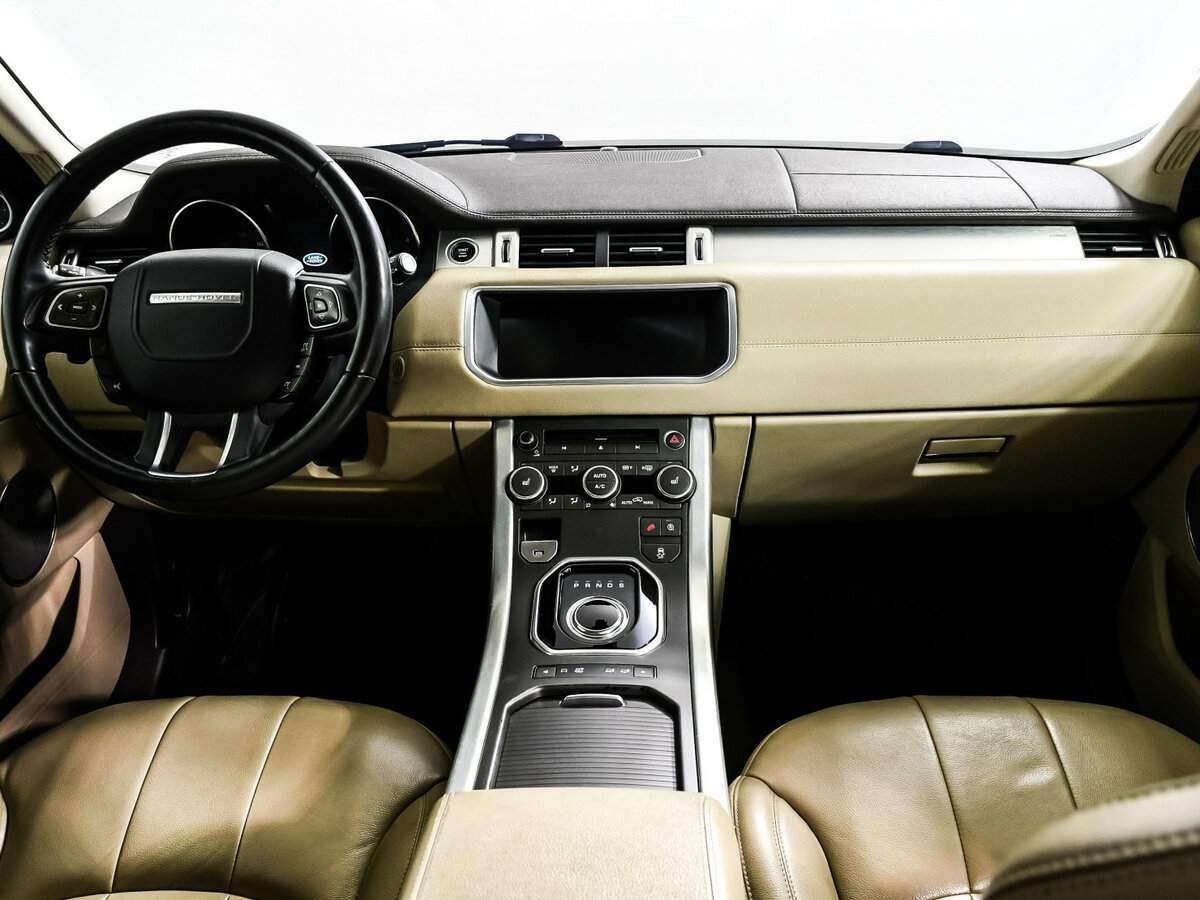 Б/У Лэнд Ровер Рэнж Ровер Эвок 2018 года. Фото: #10