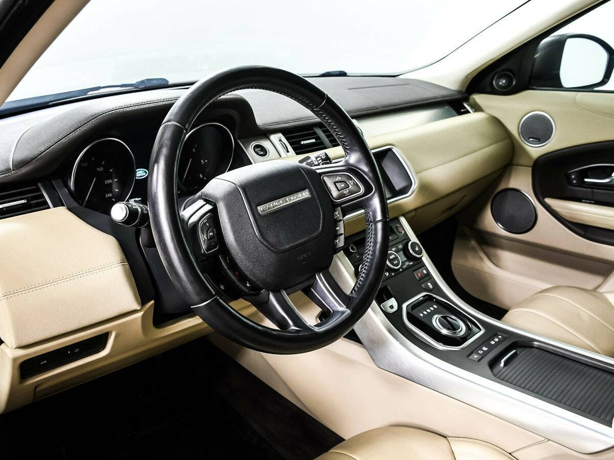 Б/У Лэнд Ровер Рэнж Ровер Эвок 2018 года. Фото: #12