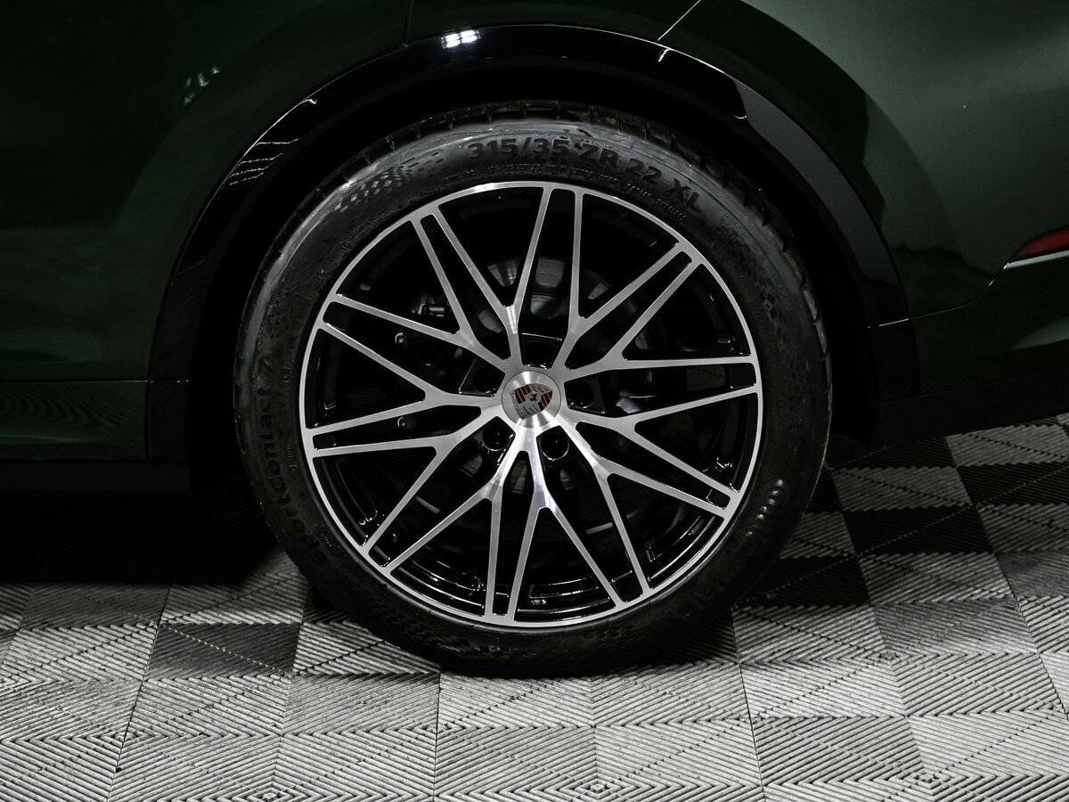 Б/У Порш Кайен 2024 года. Фото: #13