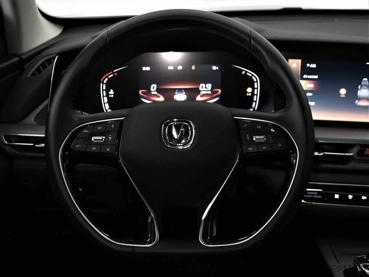 Б/У Чанган CS75 Plus 2023 года. Фото: #8