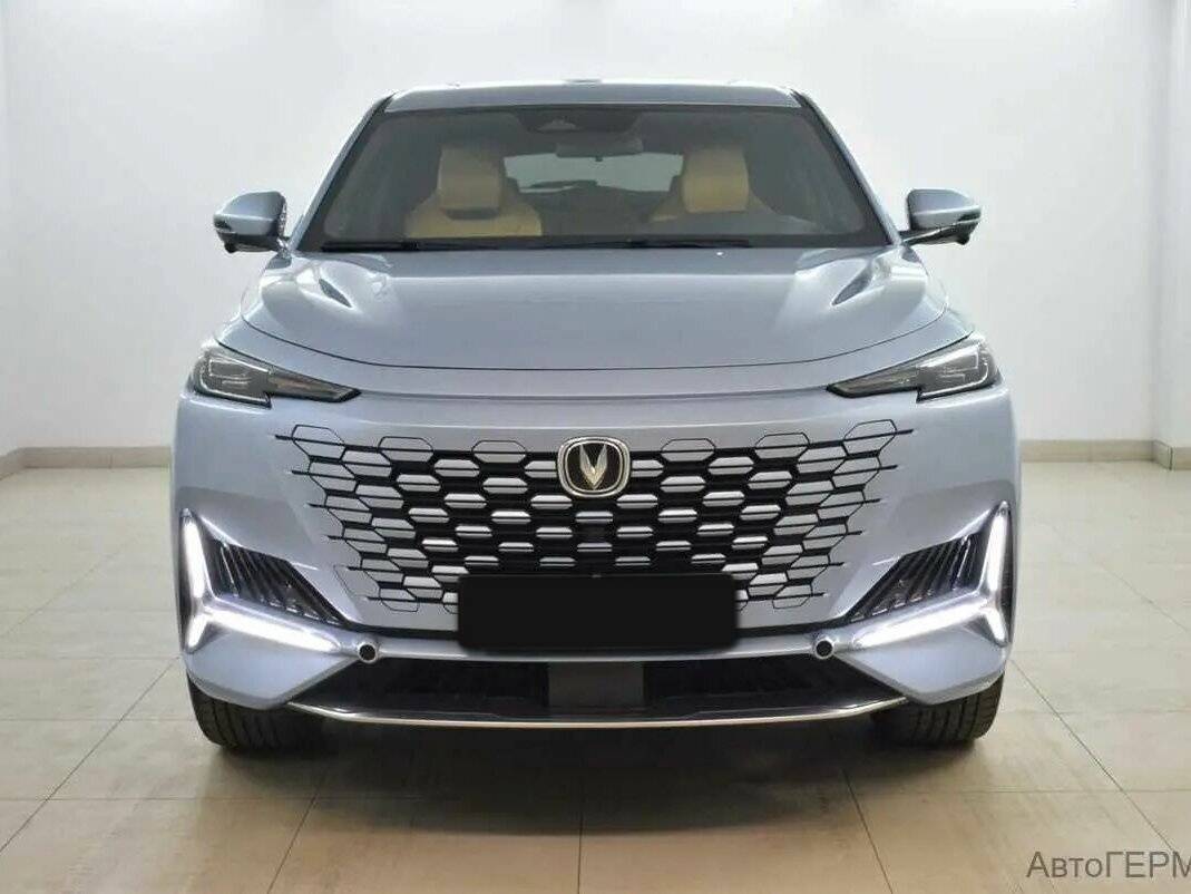 Б/У Чанган УНИ-К 2024 года. Фото: #1