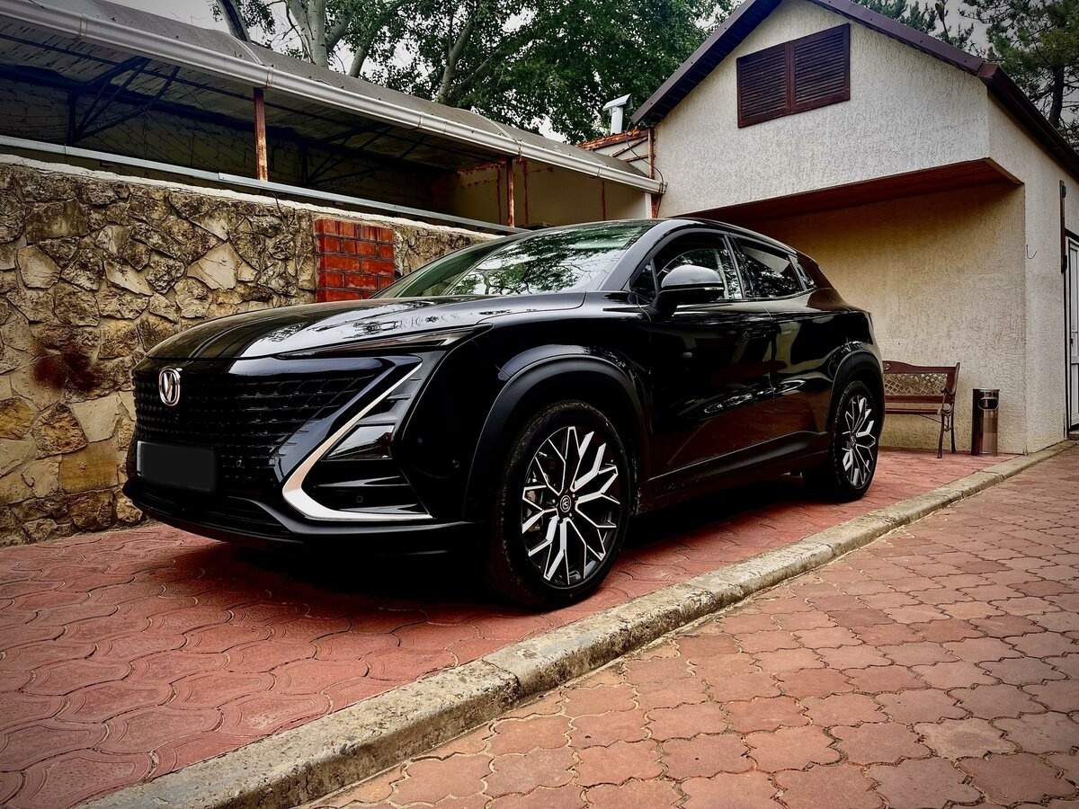 Б/У Чанган УНИ-Т 2023 года. Фото: #3