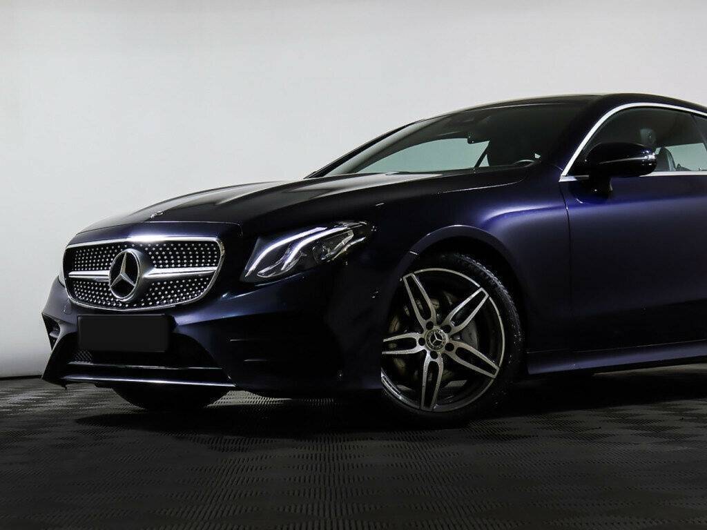 Б/У Мерседес-Бенц Е-Класс 2018 года. Фото: #20