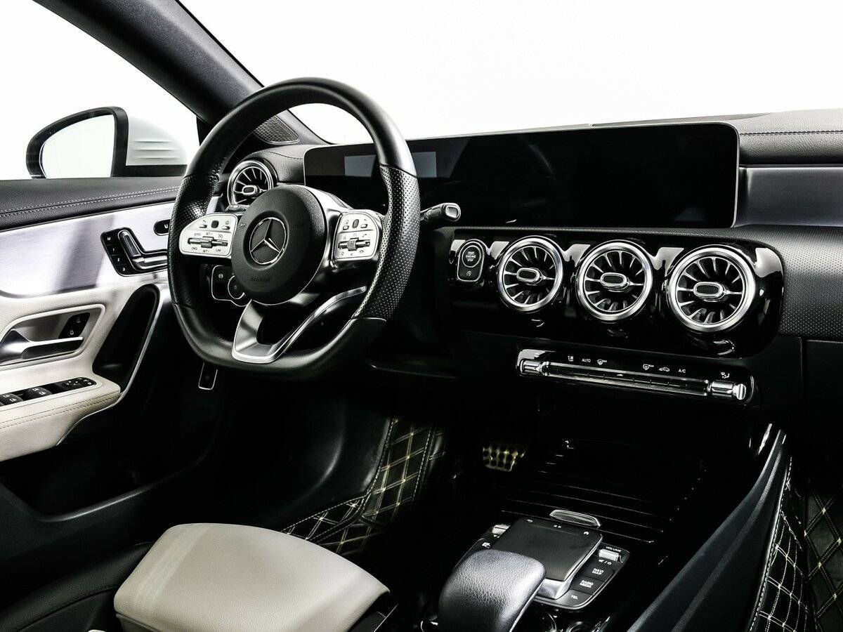 Б/У Мерседес-Бенц КЛА 2020 года. Фото: #8