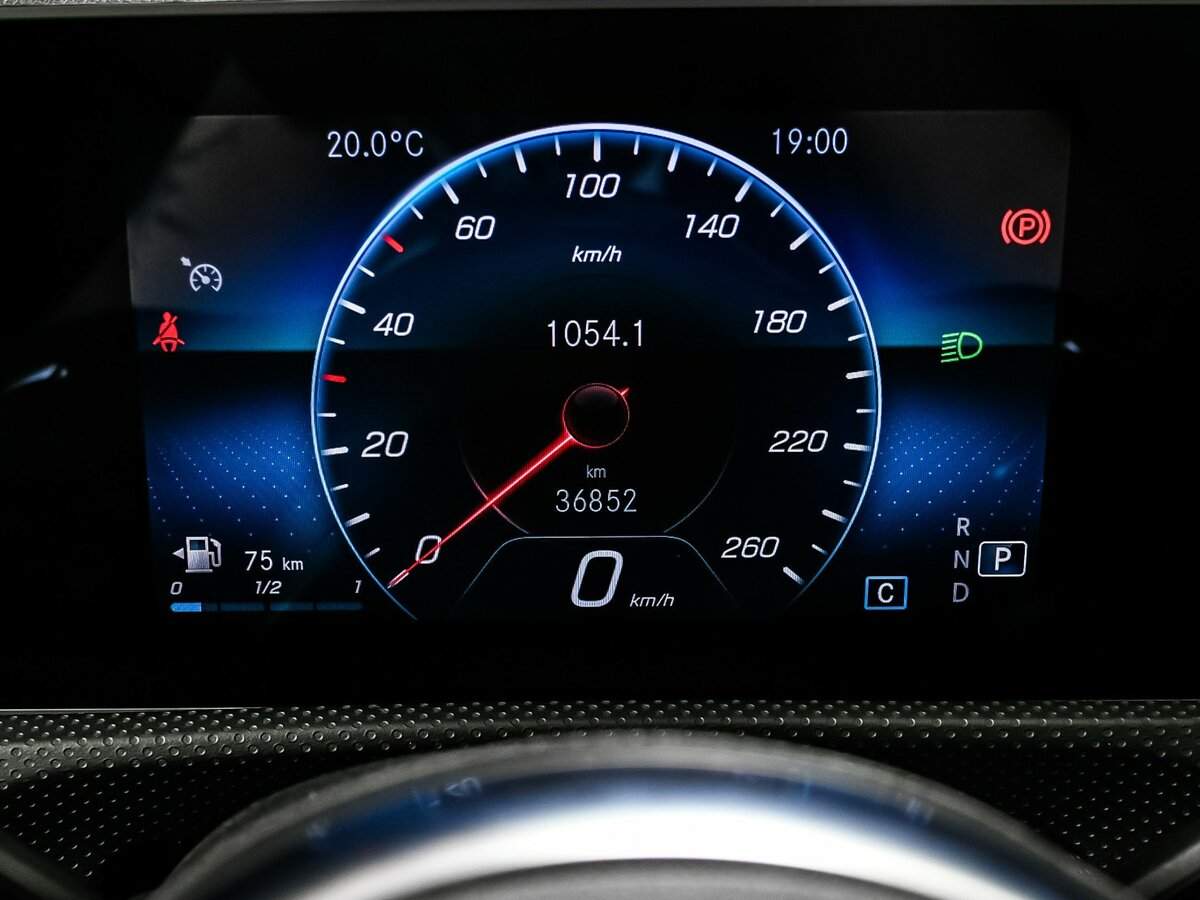 Б/У Мерседес-Бенц КЛА 2020 года. Фото: #9