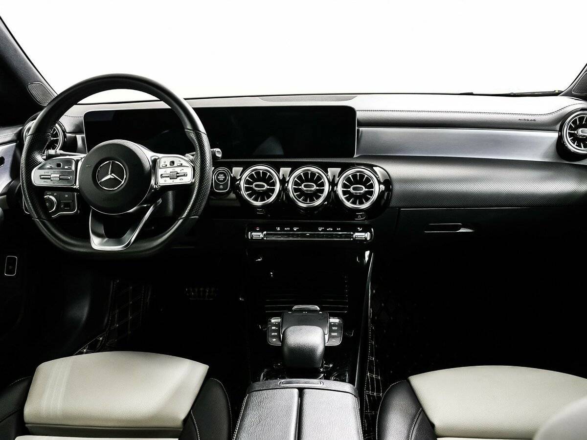 Б/У Мерседес-Бенц КЛА 2020 года. Фото: #10