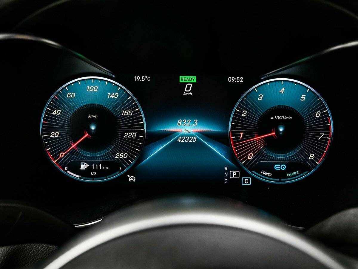 Б/У Мерседес-Бенц Ц-Класс 2019 года. Фото: #9