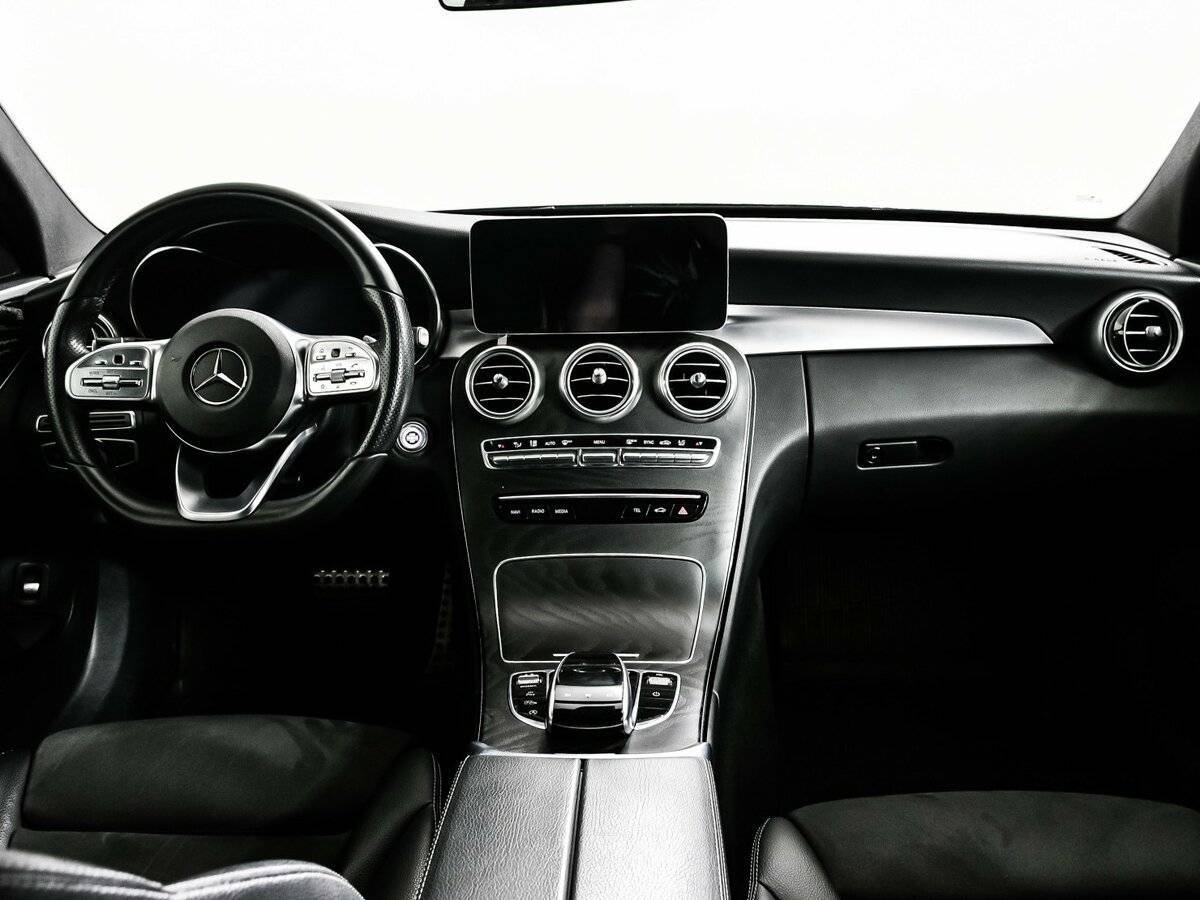 Б/У Мерседес-Бенц Ц-Класс 2019 года. Фото: #10