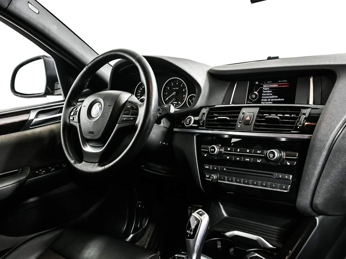 Б/У БМВ Икс4 2018 года. Фото: #8