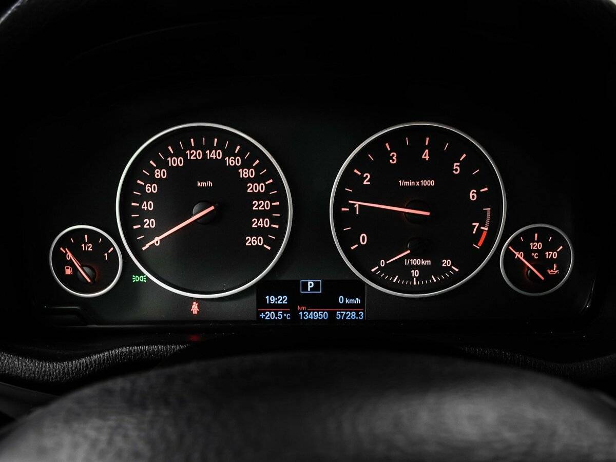 Б/У БМВ Икс4 2018 года. Фото: #9