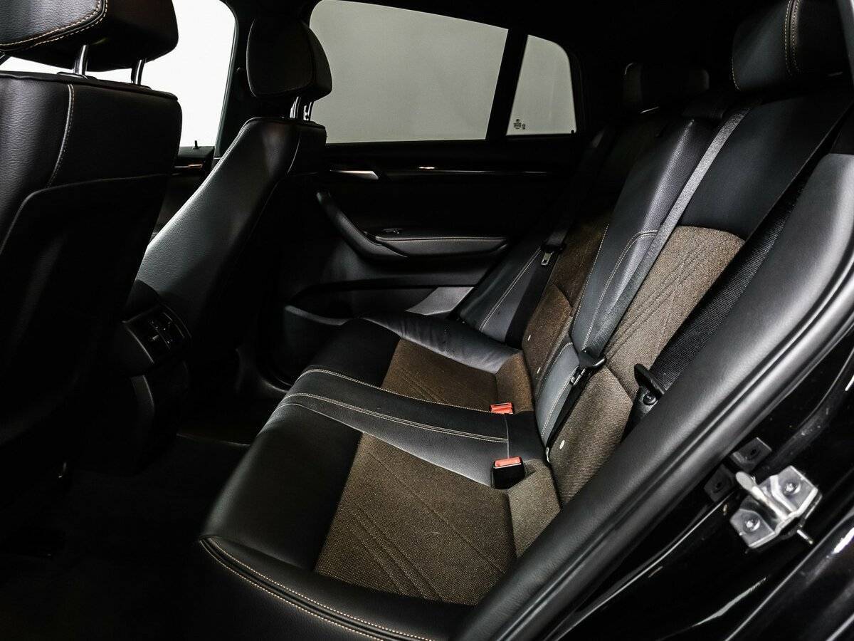 Б/У БМВ Икс4 2018 года. Фото: #11