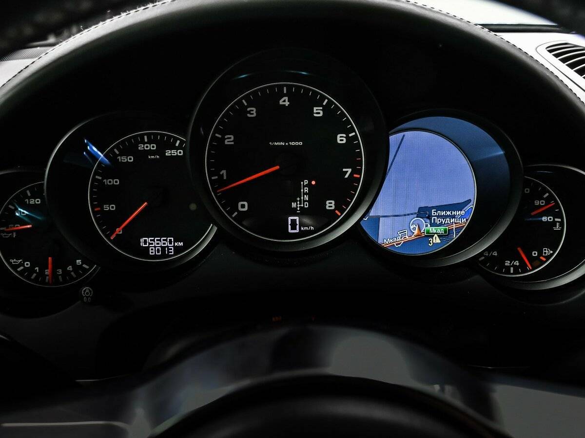 Б/У Порш Кайен 2015 года. Фото: #9