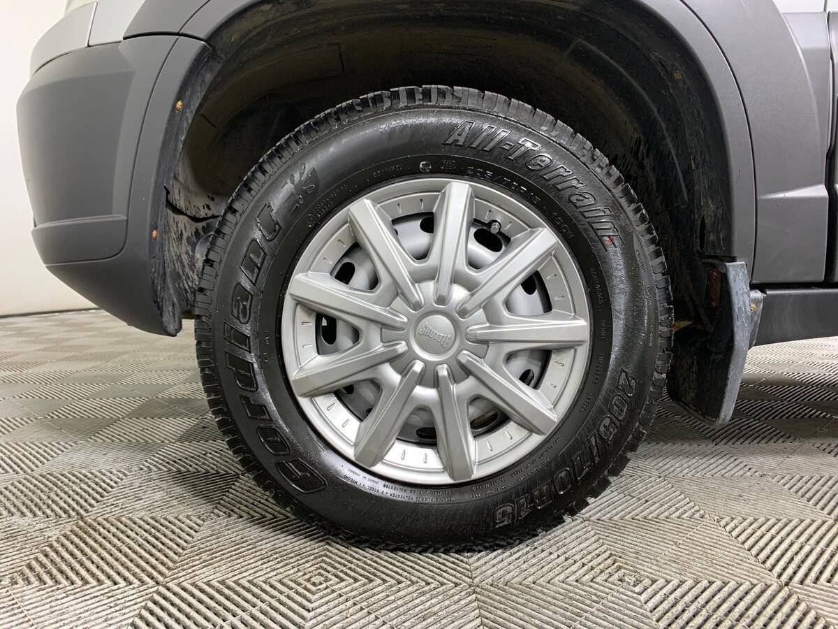 Б/У Шевроле Нива 2011 года. Фото: #8