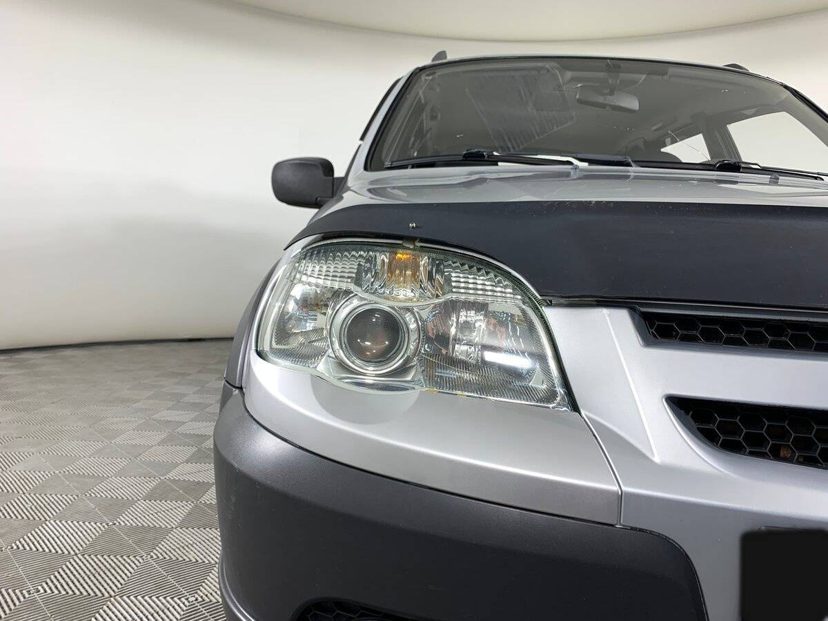 Б/У Шевроле Нива 2011 года. Фото: #9