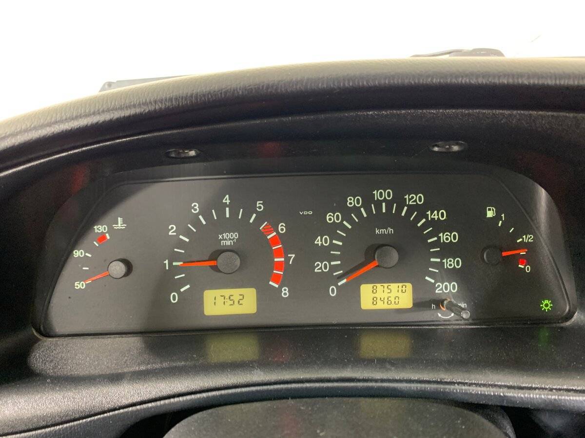 Б/У Шевроле Нива 2011 года. Фото: #13