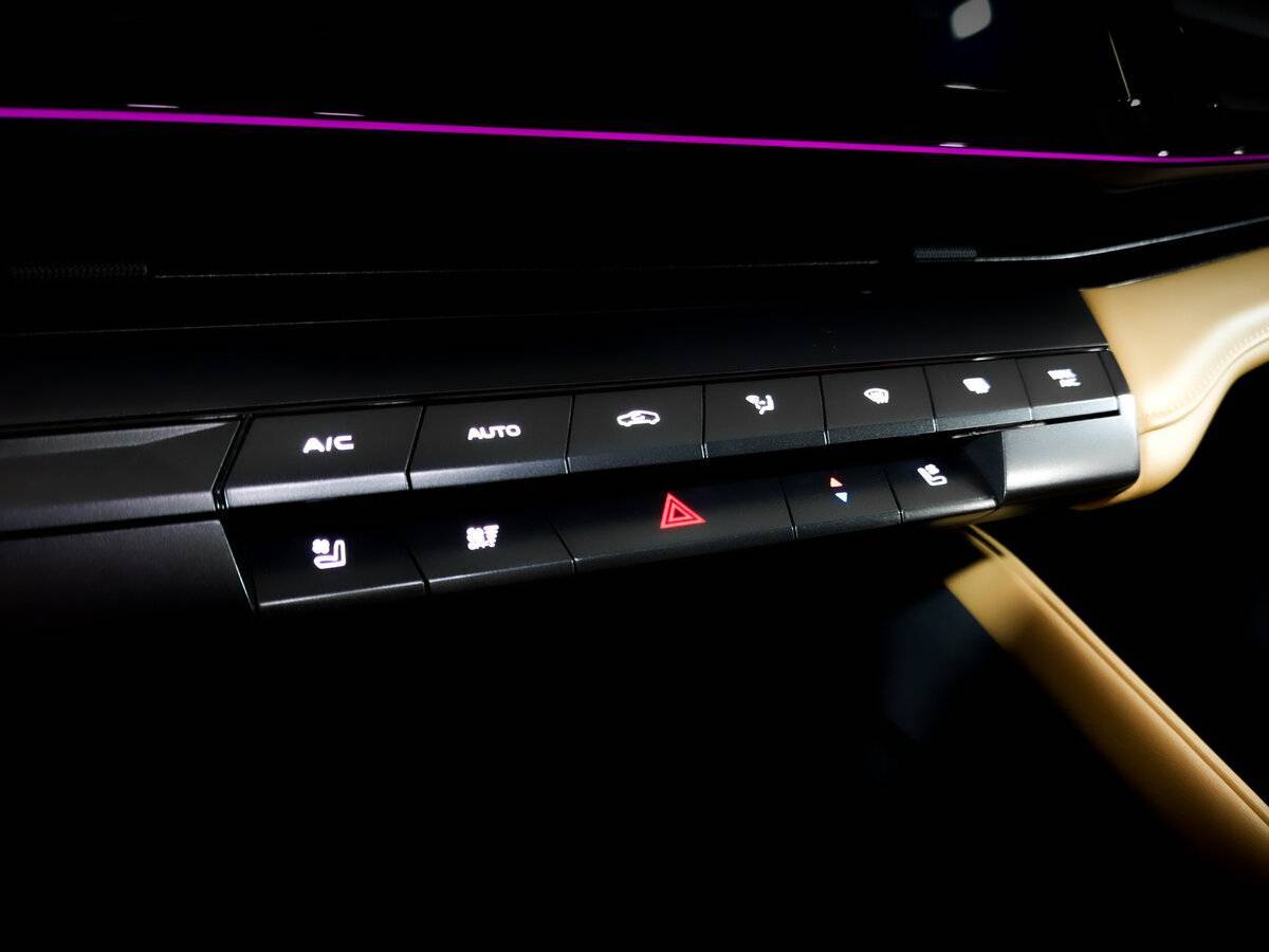 Б/У Чанган УНИ-В 2023 года. Фото: #26