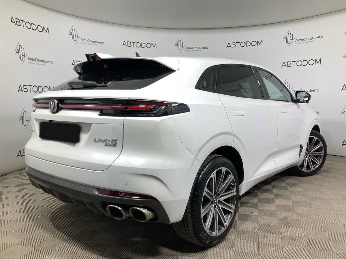 Б/У Чанган УНИ-К 2023 года. Фото: #1