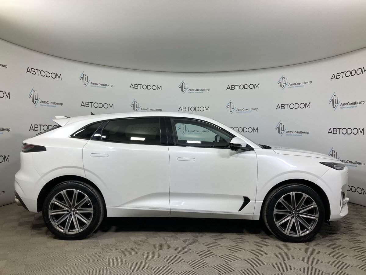 Б/У Чанган УНИ-К 2023 года. Фото: #3