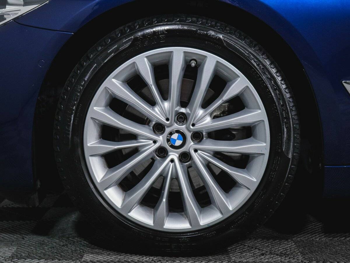 Б/У БМВ 5 серии 2018 года. Фото: #14