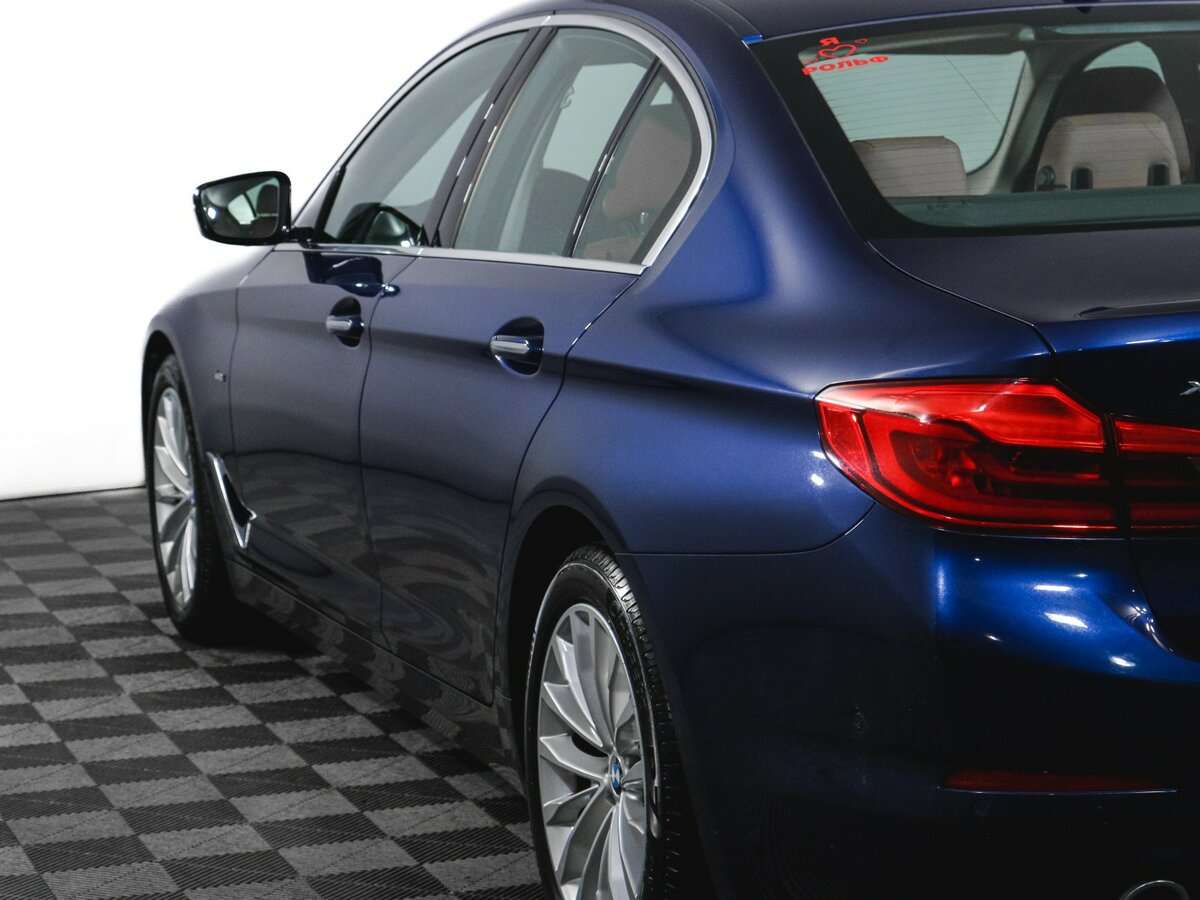 Б/У БМВ 5 серии 2018 года. Фото: #19