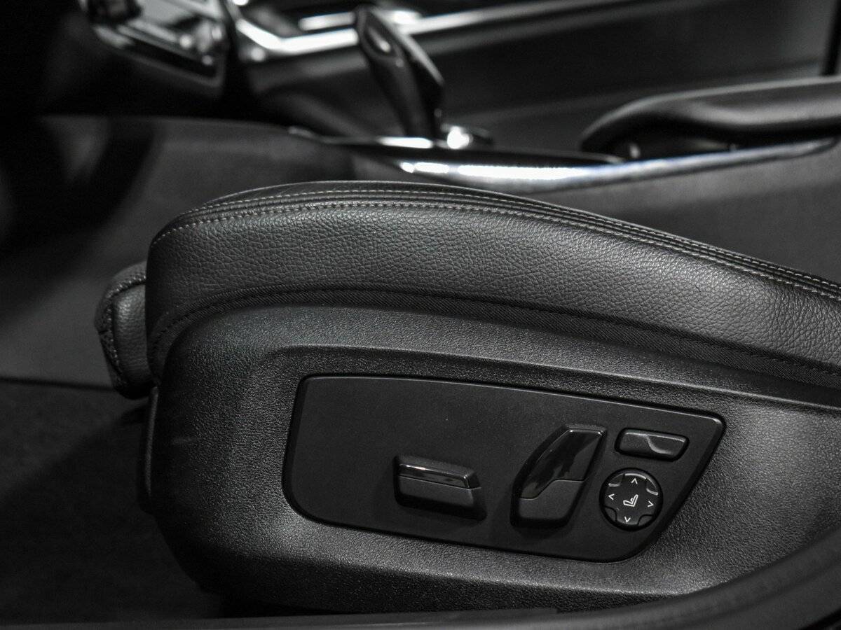 Б/У БМВ 5 серии 2017 года. Фото: #9