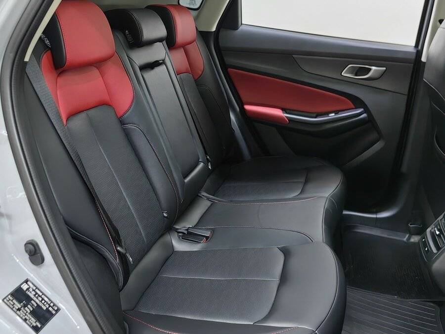 Б/У Чанган UNI-S (CS55 Plus) 2024 года. Фото: #8