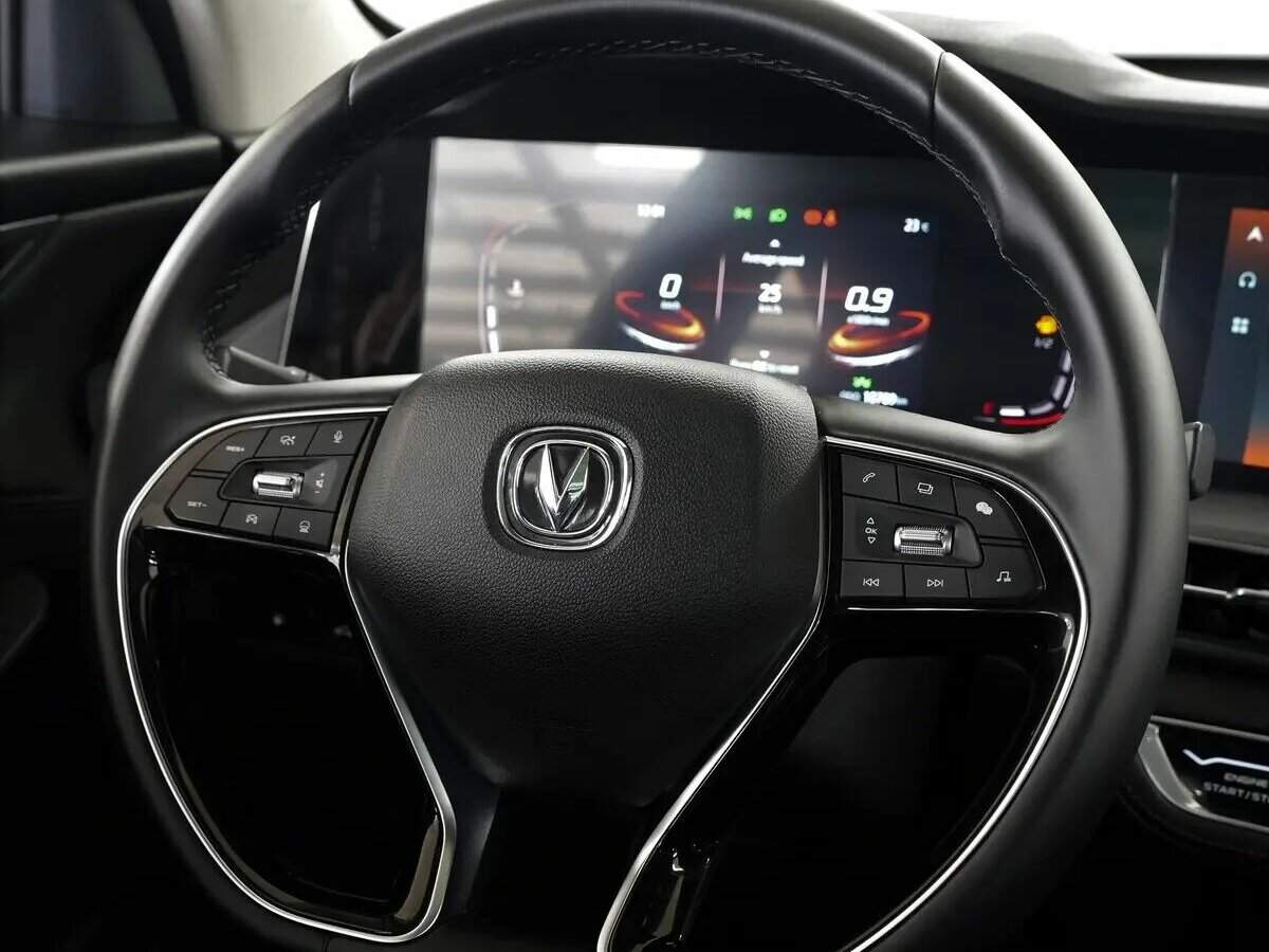 Б/У Чанган CS75 Plus 2023 года. Фото: #7