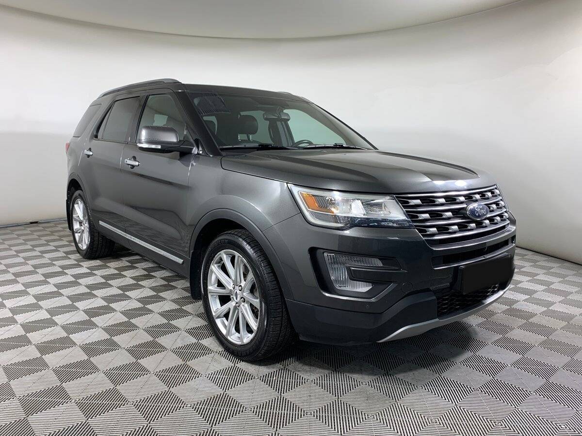 Б/У Форд Експлорер 2017 года. Фото: #2