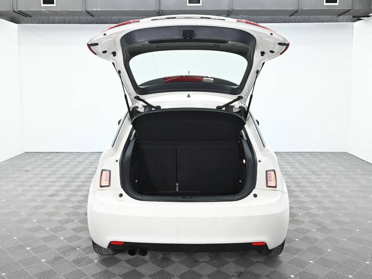 Б/У Ауди А1 2012 года. Фото: #4