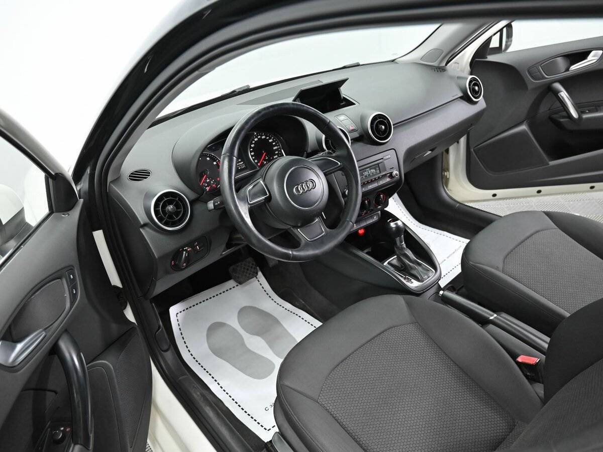 Б/У Ауди А1 2012 года. Фото: #7