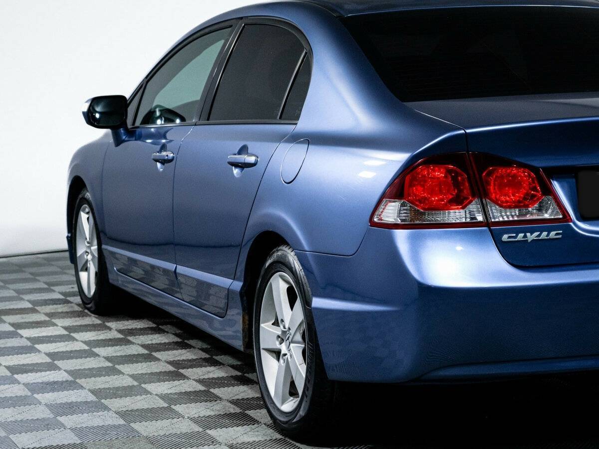 Б/У Хонда Цивик 2009 года. Фото: #17