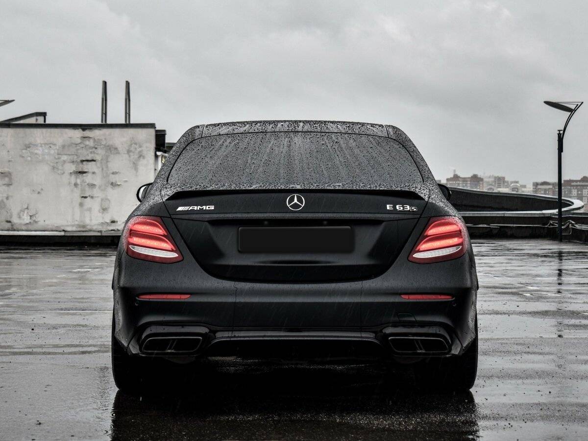 Б/У Мерседес-Бенц Е-Класс АМГ 2017 года. Фото: #5