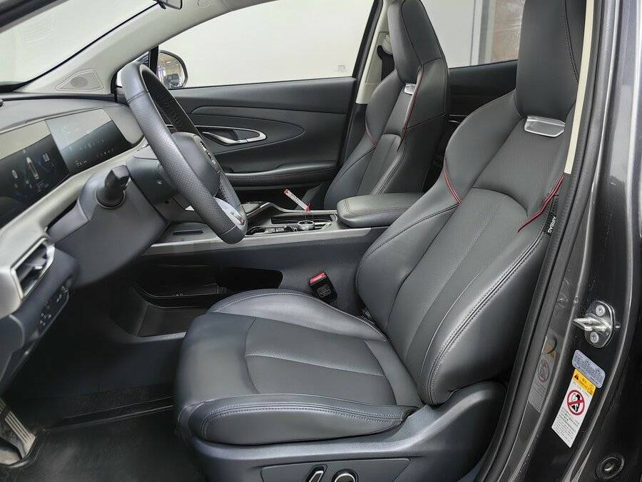 Б/У Чанган УНИ-Т 2023 года. Фото: #5