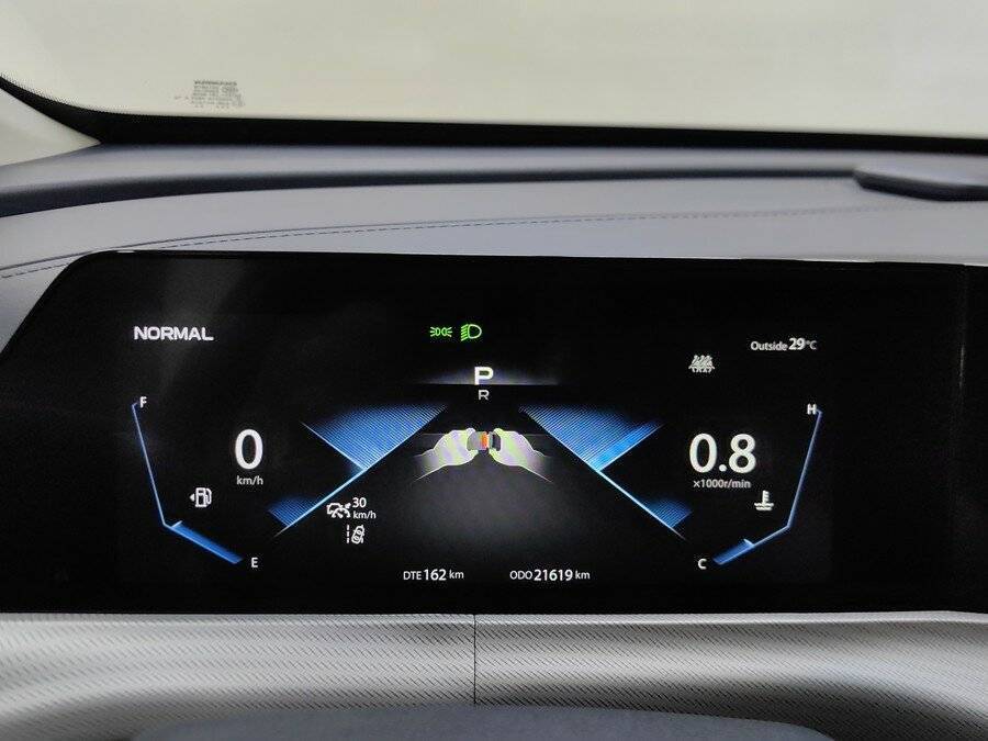 Б/У Чанган УНИ-Т 2023 года. Фото: #9