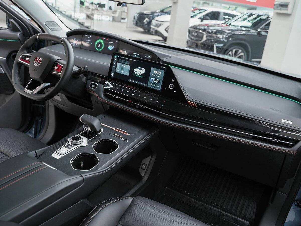 Б/У Чанган УНИ-К 2022 года. Фото: #17